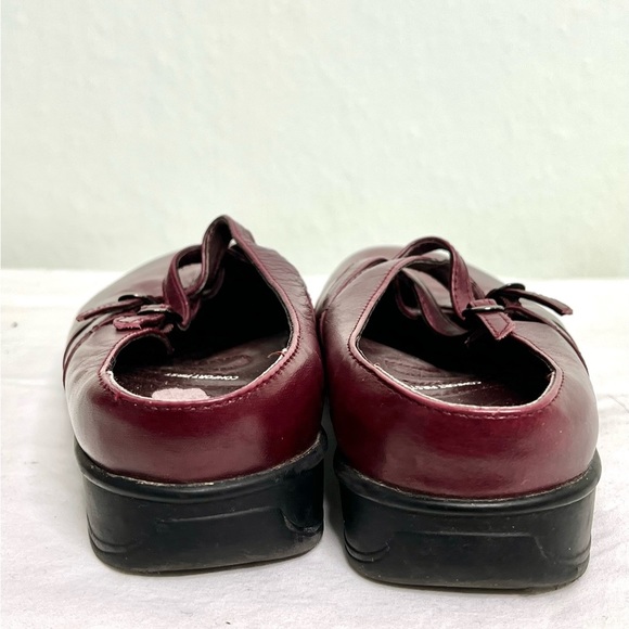 EARTH SPIRT LEATHER COMFORT BURGUNDY COLORED MULES SZ. 9 - Picture 6 of 7